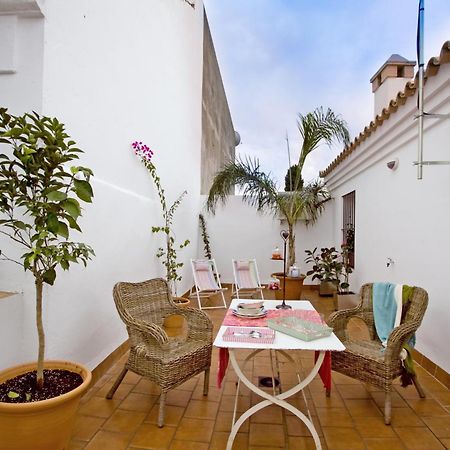 Apartamentos Plaza Pilatos Seville Exterior photo