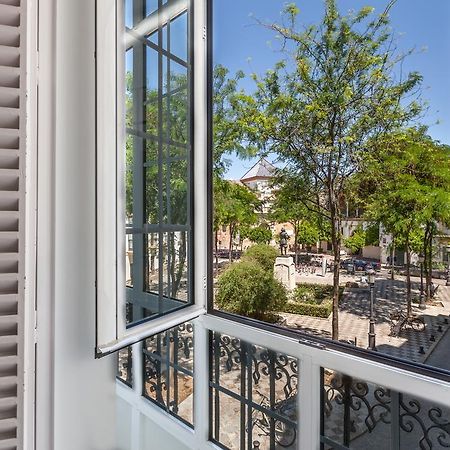 Apartamentos Plaza Pilatos Seville Exterior photo